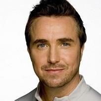 Paul McGillion