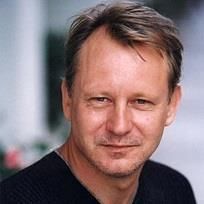 Stellan Skarsgard