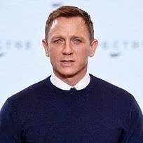 Daniel Craig