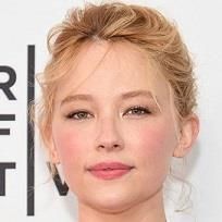 Haley Bennett - Movies, Biography, News, Age & Photos | BookMyShow